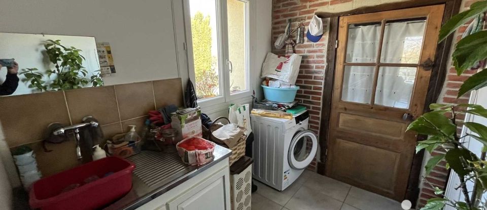 Longere 6 rooms of 152 m² in Parthenay (79200)