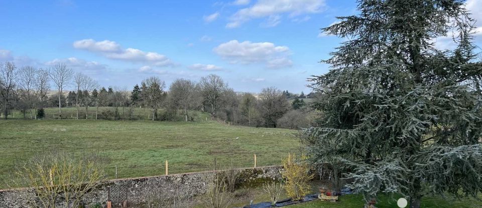 Longère 6 pièces de 152 m² à Parthenay (79200)