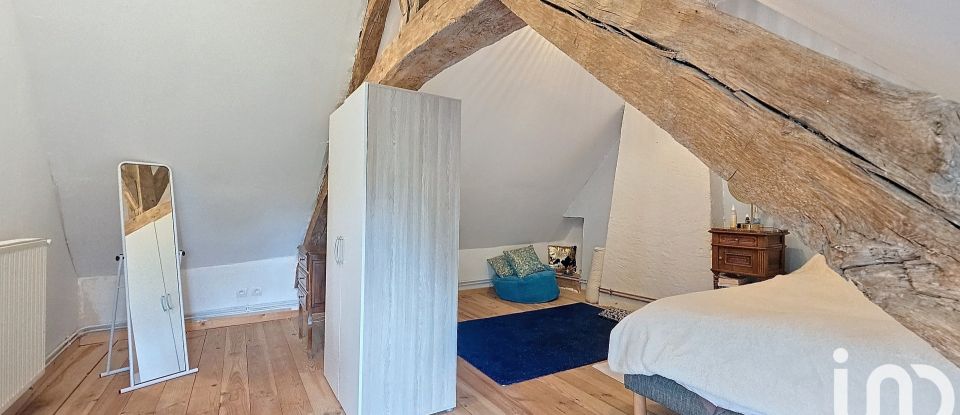 Maison traditionnelle 5 pièces de 101 m² à Meillard (03500)