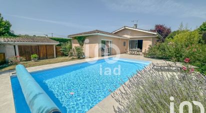 House 6 rooms of 150 m² in Le Taillan-Médoc (33320)