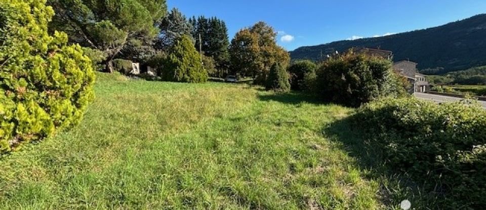 Terrain de 1 150 m² à Vesseaux (07200)