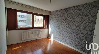 Apartment 3 rooms of 72 m² in Oyonnax (01100)