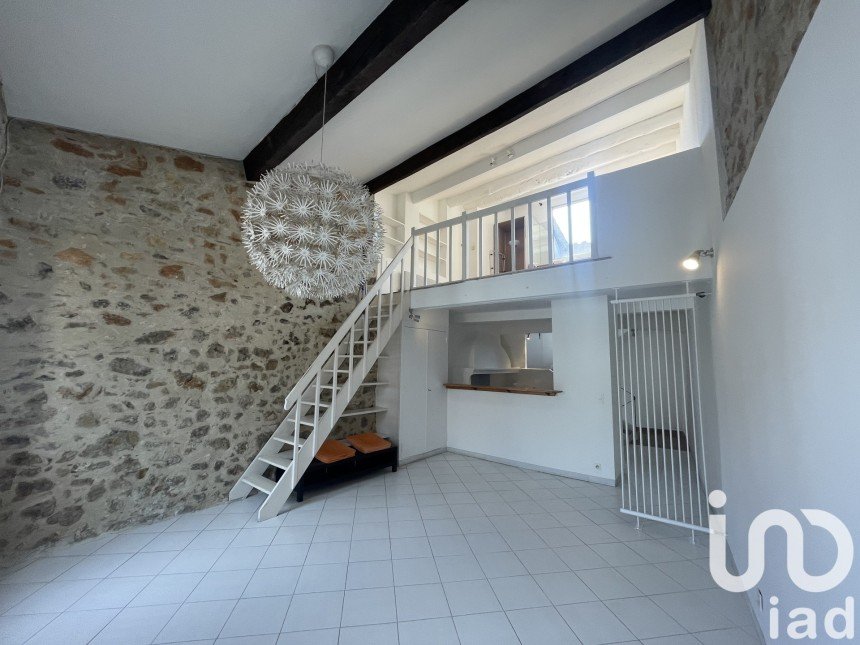 House 5 rooms of 126 m² in Vallauris (06220)