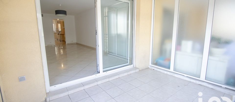 Appartement 3 pièces de 75 m² à Saint-Raphaël (83700)