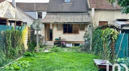 House 5 rooms of 106 m² in Goussainville (95190)