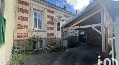 House 3 rooms of 73 m² in Parthenay (79200)