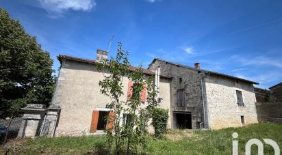 Maison 4 pièces de 128 m² à Champagnac-de-Belair (24530)