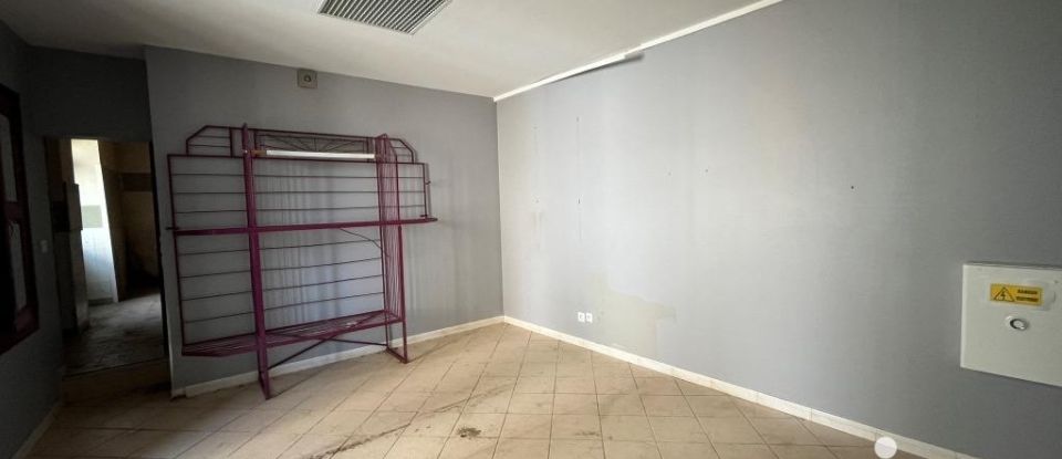 Maison 4 pièces de 128 m² à Champagnac-de-Belair (24530)