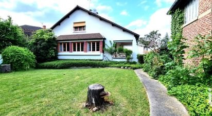 House 7 rooms of 180 m² in Yerres (91330)