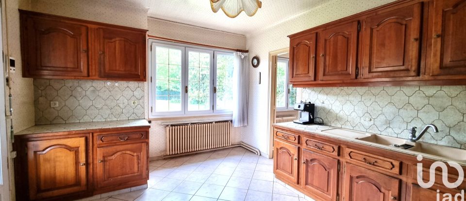 Maison 7 pièces de 180 m² à Yerres (91330)