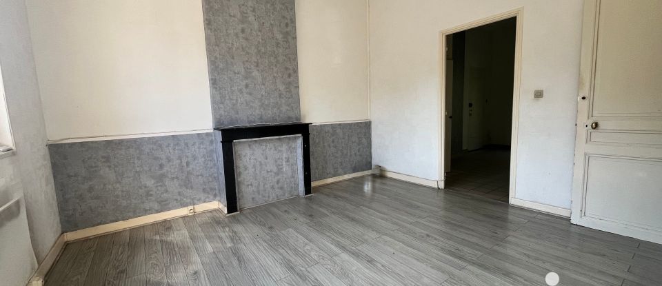 Immeuble de 250 m² à Cartigny (80200)