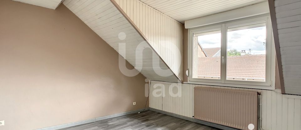 Maison traditionnelle 5 pièces de 99 m² à Angomont (54540)