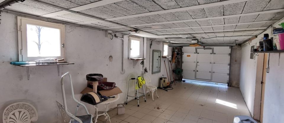 Maison traditionnelle 8 pièces de 212 m² à Corlay (22320)