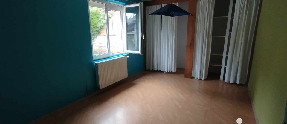 Longere 6 rooms of 141 m² in Barenton-Cel (02000)