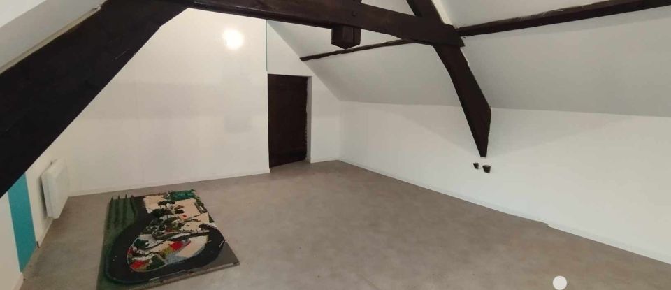 Longère 6 pièces de 141 m² à Barenton-Cel (02000)