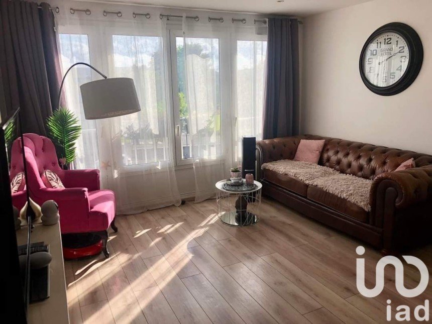 Appartement 3 pièces de 52 m² à Tourcoing (59200)