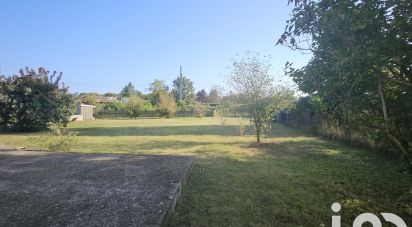 House 7 rooms of 153 m² in Marmagne (18500)