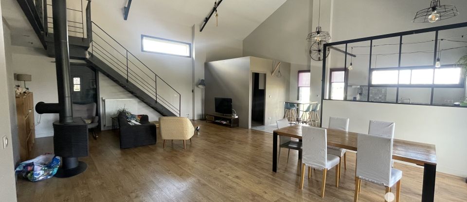 Maison 5 pièces de 186 m² à Brens (81600)