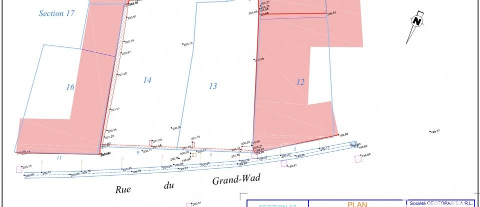 Land of 211 m² in Metz (57000)