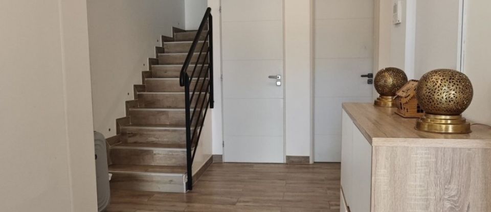 Maison 5 pièces de 152 m² à Nîmes (30000)