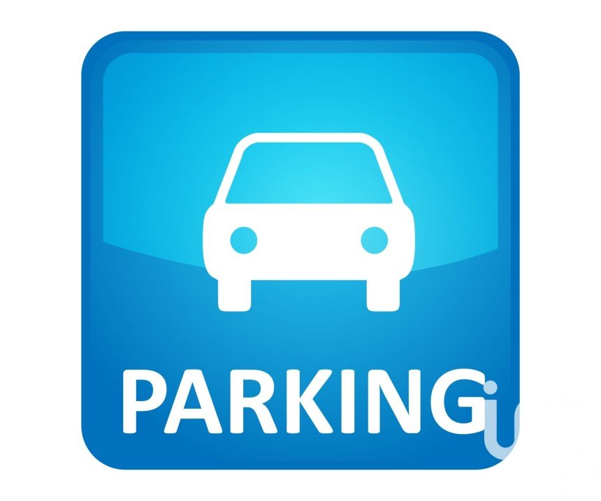 Parking of 12 m² in Villejuif (94800)