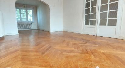 House 6 rooms of 124 m² in Le Bignon (44140)