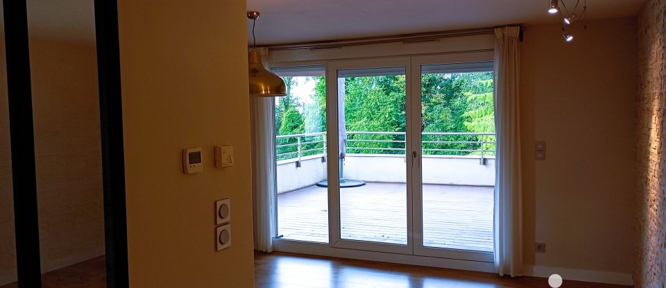 Apartment 3 rooms of 63 m² in Besançon (25000)