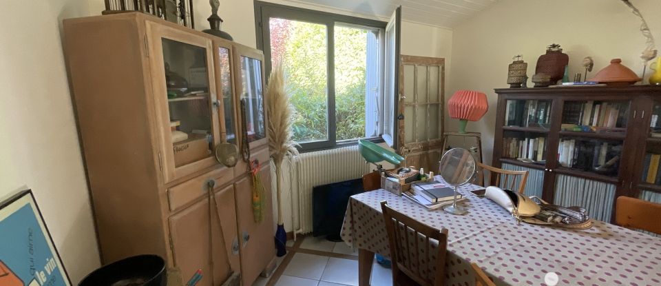 House 5 rooms of 115 m² in La Rochelle (17000)