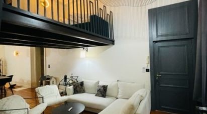 Duplex 4 rooms of 123 m² in Bordeaux (33000)