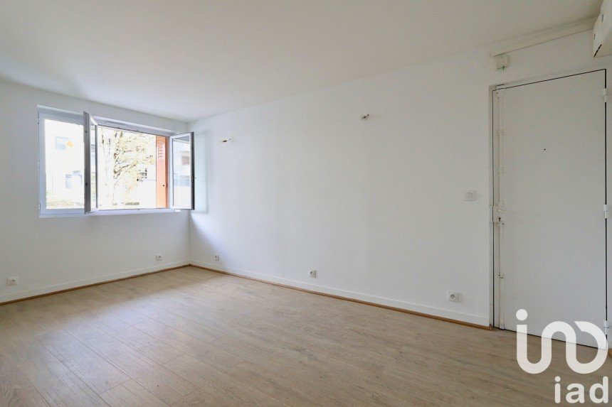 Apartment 2 rooms of 41 m² in Bagnolet (93170)