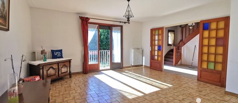 Traditional house 5 rooms of 151 m² in Amilly (45200)