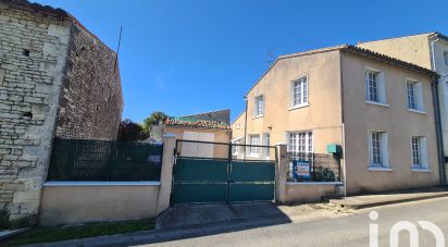 Maison 5 pièces de 97 m² à Beauvais-sur-Matha (17490)