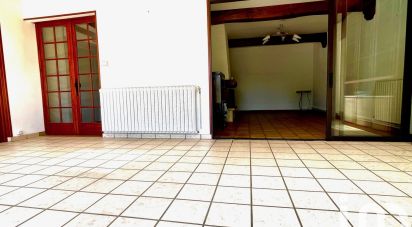 Traditional house 4 rooms of 100 m² in Mérignac (33700)