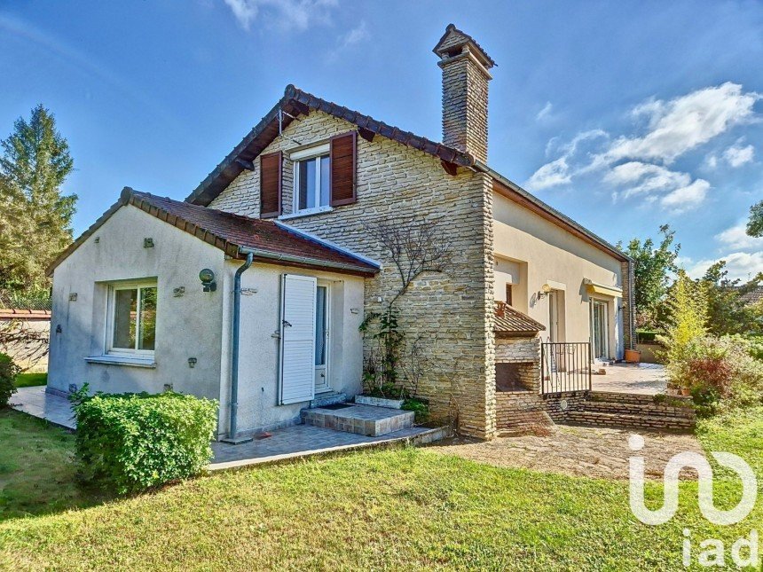 Maison 6 pièces de 159 m² à Misy-sur-Yonne (77130)