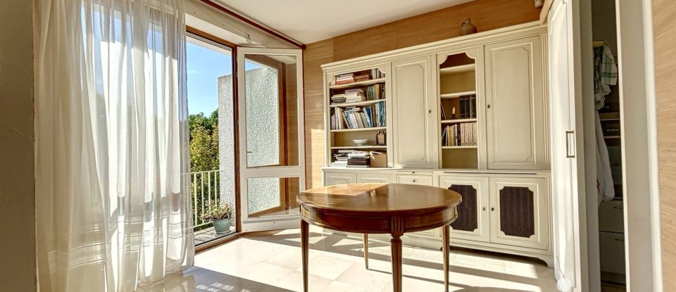 Maison 6 pièces de 118 m² à La Rochelle (17000)