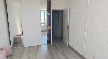 Appartement 4 pièces de 94 m² à Nîmes (30900)