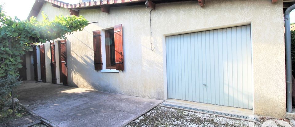 House 3 rooms of 71 m² in Bergerac (24100)