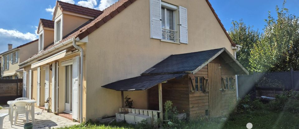 Maison 6 pièces de 154 m² à Saint-Pierre-du-Perray (91280)