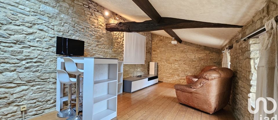 Maison traditionnelle 8 pièces de 218 m² à Sainte-Cécile (85110)