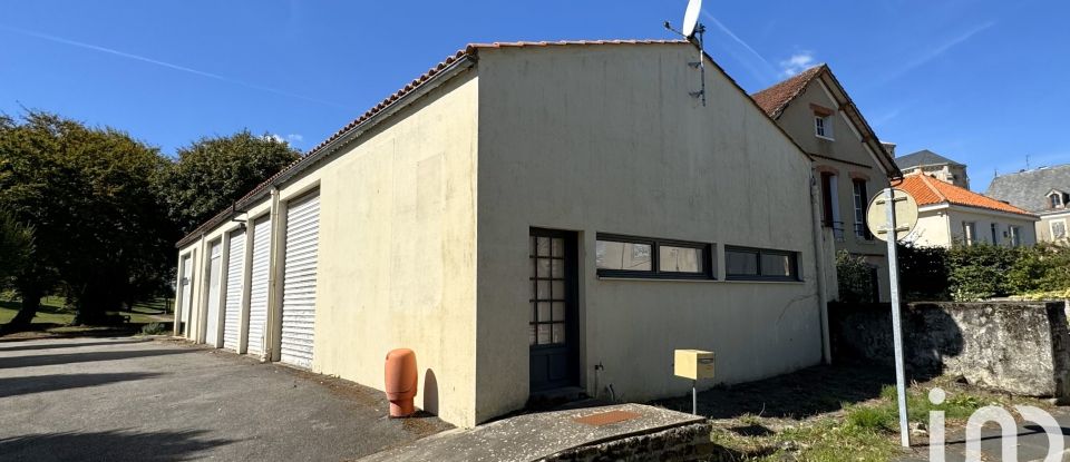 Immeuble de 265 m² à L'Hermenault (85570)