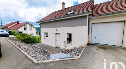 Maison 4 pièces de 92 m² à Villers-le-Lac (25130)