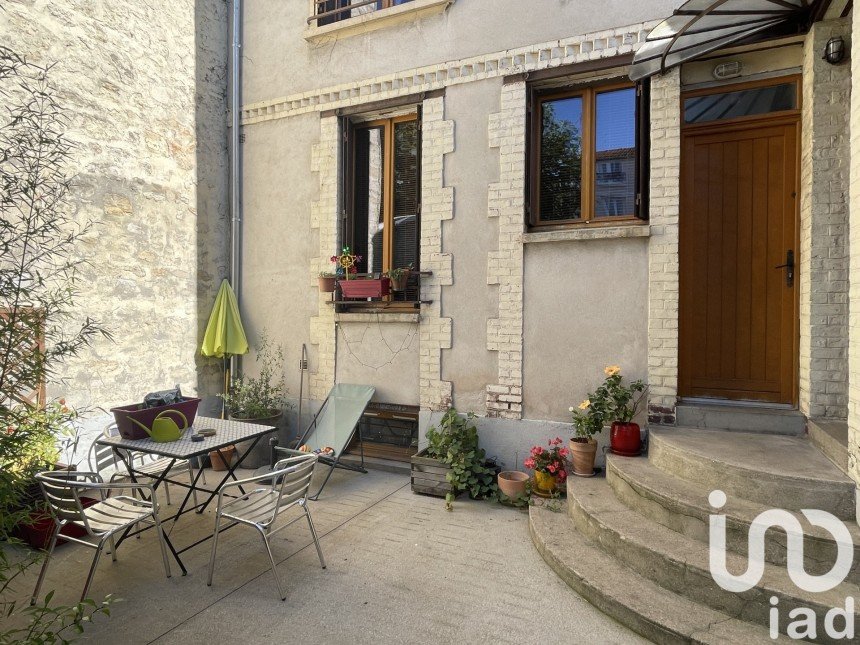 Vente Maison 66m² 3 Pièces à Ormesson-sur-Marne (94490) - Iad France