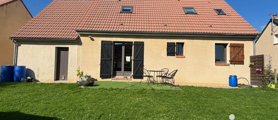 Maison 6 pièces de 94 m² à Saint-Ouen-sur-Iton (61300)