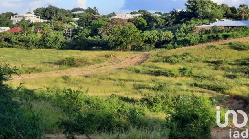 Terrain de 1 935 m² à Saint-François (97118)