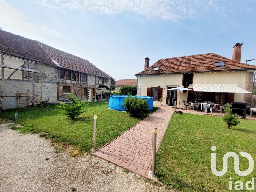 Maison traditionnelle 5 pièces de 113 m² à Creney-près-Troyes (10150)