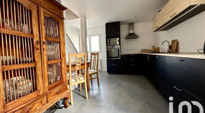 Traditional house 5 rooms of 110 m² in Miniac-Morvan (35540)