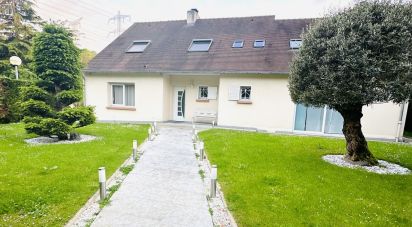 Maison 8 pièces de 200 m² à Châtenay-Malabry (92290)