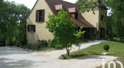 Traditional house 10 rooms of 355 m² in Payrac (46350)