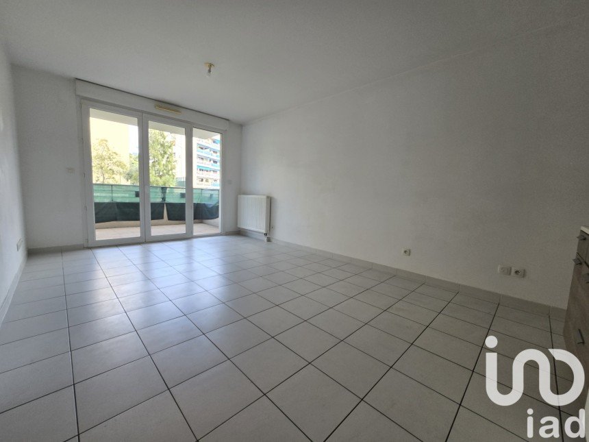 Apartment 3 rooms of 56 m² in Toulon (83200)