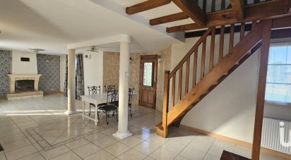 House 5 rooms of 140 m² in Thenay (36800)